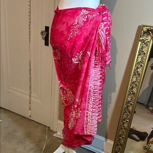 Koko Knot Pink Tie-Dye Sarong Wrap Beautiful Beta Fish Design Beach BOHO